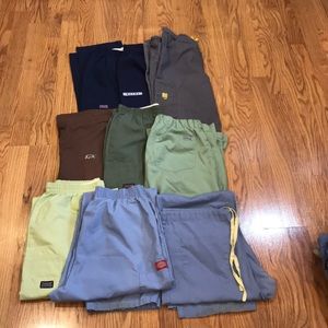 Lot of size small scrub pants. 9 total